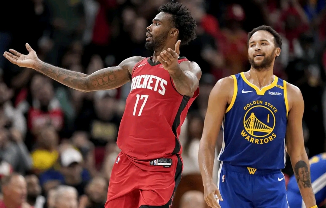 关于NBA常规赛激烈进行，火箭勇士展开巅峰对决的信息