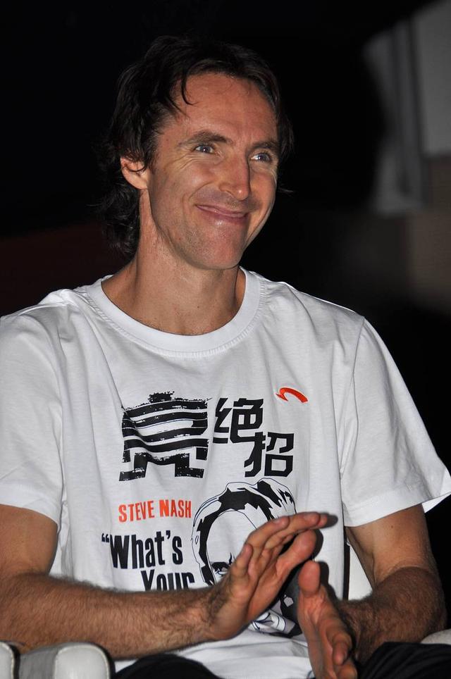 猎鹰险胜马刺，取得关键胜利(猎鹰险胜马刺,取得关键胜利的是谁)