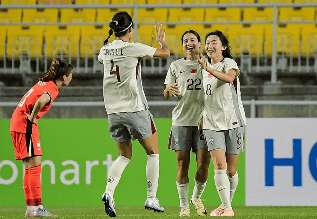 关于东亚杯-补时险失球中国女足雨战0-0日本队无缘冠军的信息
