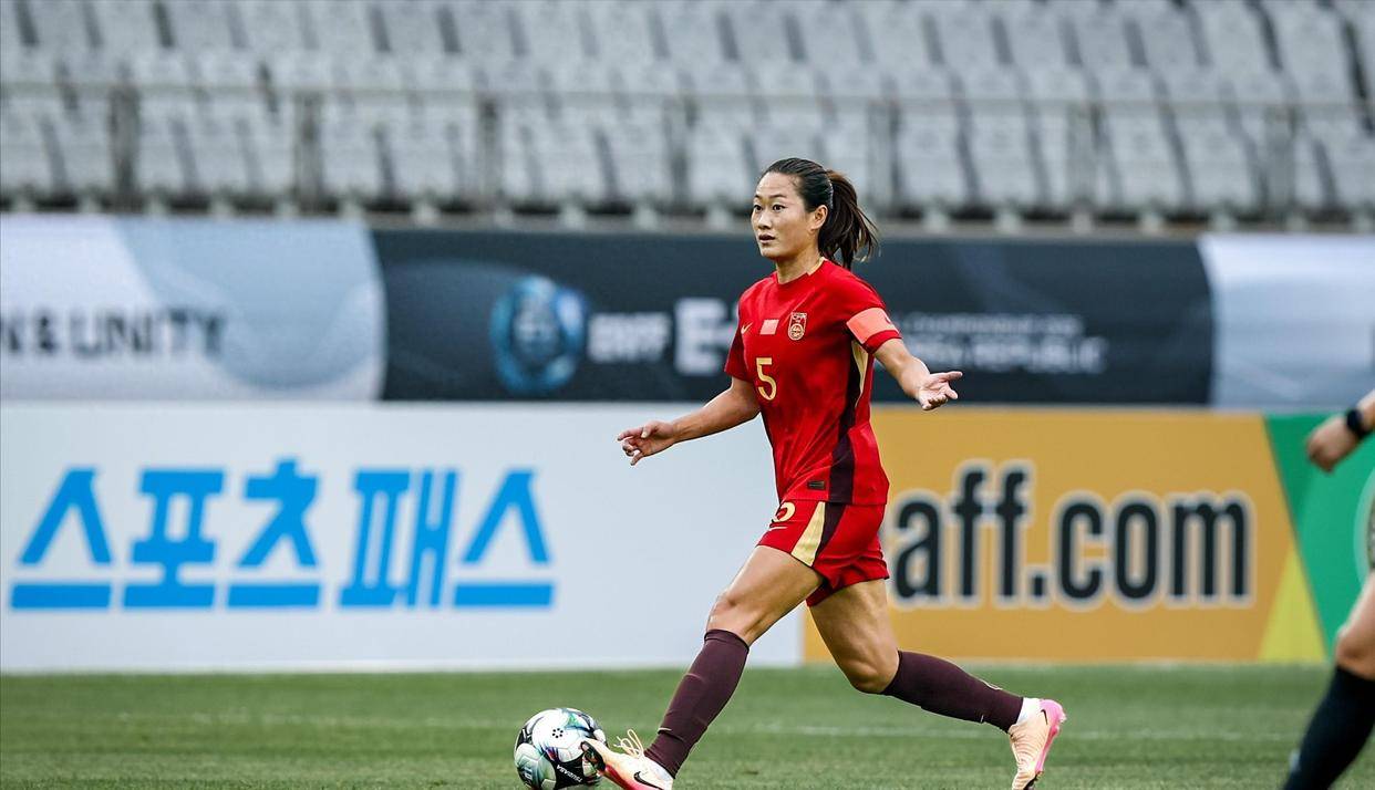 三亿体育-东亚杯-中国女足4-2中国台北两球领先被追平邵子钦双响的简单介绍