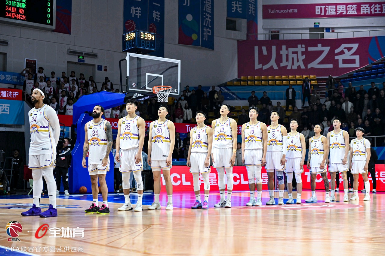 北京北控客场大胜浙江队获得胜利